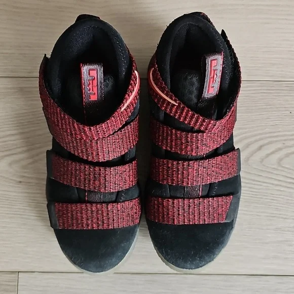 Nike Lebron Soldier 11 Sneakers, Toddler 11C - Picture 3 of 12